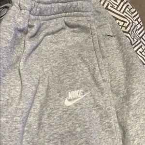 Nike joggers